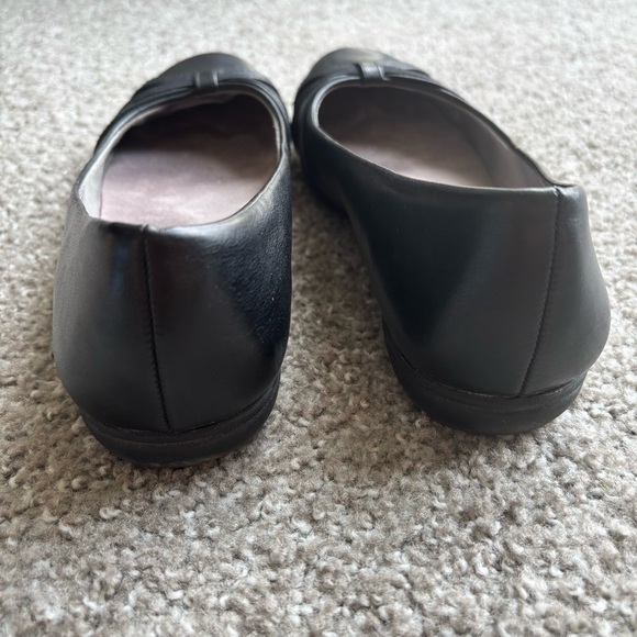 Life Stride Black Flats - Picture 3 of 6